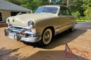 1951 Ford Victoria CUSTOM DELUXE
