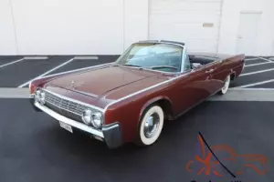 1962 Lincoln Continental Photo