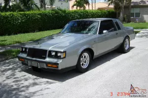 1987 BUICK LIMITED / T-TYPE