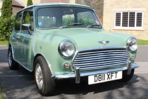 1987 AUSTIN MINI MAYFAIR GREEN/WHITE
