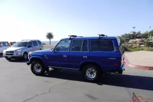 Toyota : Land Cruiser Base Sport Utility 4x4