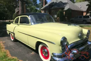 1953 Oldsmobile Eighty-Eight Rocket 88