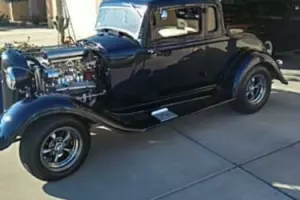 1933 Plymouth SD6 Photo