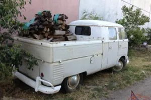 1961 Volkswagen Crew Cab Photo