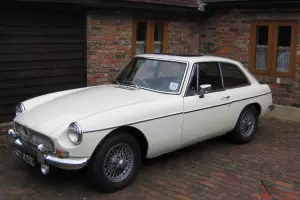  MG BGT WHITE 