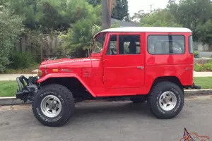1972 Toyota FJ40 Land Cruiser