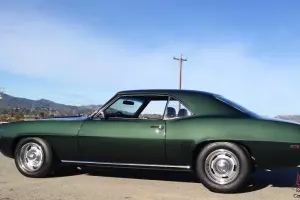 Chevrolet : Camaro Standard