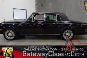 1976 Rolls-Royce Silver Shadow --