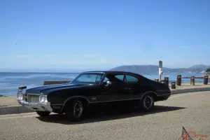 1970 Oldsmobile 442  --  ALL ORIGINAL, NUMBERS MATCHING, VERY FEW ORIGINALS LEFT