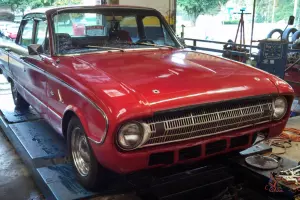 1961 ford falcon sedan 302 v8 NO RESERVE!