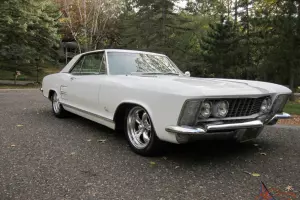 Vintage 1963 Buick Riviera 63 numbers matching 401 Nailhead  no reserve