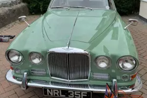 1968 Jaguar 420