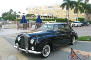 Rolls-Royce SILVER CLOUD