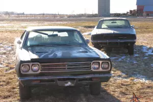 Plymouth FOUR SPEED