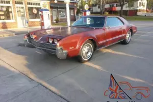 1966 Oldsmobile Toronado Deluxe