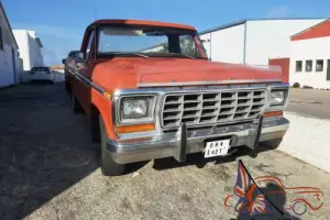 Ford F100 pickup 1979  American left hand drive in Menorca Spain