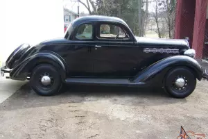 1935 Plymouth 5 window Business Coupe