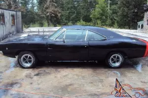 Dodge : Charger Base