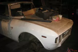  LHD 1965 Alfa Romeo Giulia Sprint 1600 GT, 100