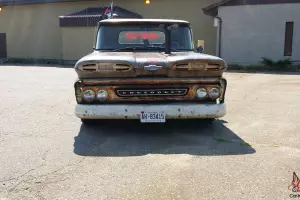 Chevrolet : C-10 Apache 10