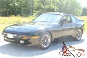 1984 Porsche 944 Photo