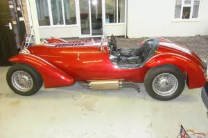 Jaguar based english Healey Silverstone style roadster -4.2 XK pro-built engine.