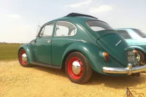  Classic 1967 VW Beetle, Java Green with Ragtop 