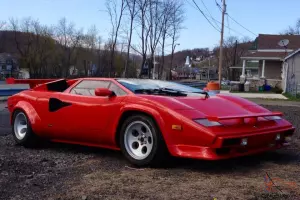 Lamborghini Countach 5000 Quatrovalvolle Replica