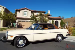 Mercedes-Benz : 200-Series 280C SPORTS COUPE