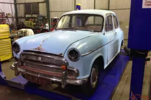 Morris Isis 1957 in Rupanyup, VIC