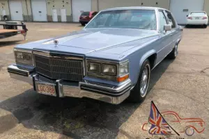 1984 Cadillac Fleetwood Photo