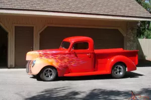 1940 Ford Pick Up Deluxe Custom Hot-Rod GM454  all steel body - Many Mods