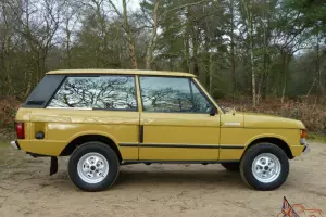  1978 2 DOOR LANDROVER RANGE ROVER BAHAMA GOLD 