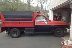 1981 Chevy Pick Up Sierra 3500 w\ dump body