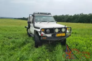 Toyota Landcruiser Hj75
