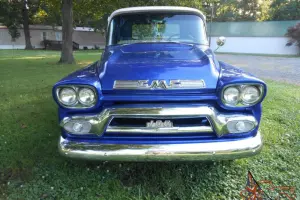 Rare '59 GMC 100 (Apache) Fleetside