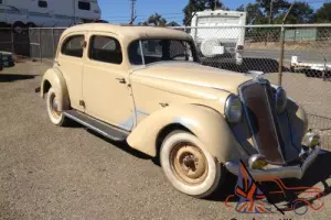 1934 huppmobile 4 door sedan 4door