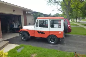 Jeep : Other DJ-5A