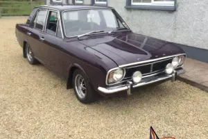 ford cortina mk2 1600e