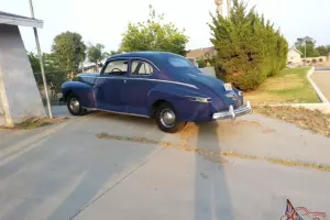 1942 Lincoln Zephyr Photo
