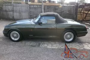 MGR-V8 SPORTS 3.9i CONVERTIBLE 1994 WOODCOTE GREEN WITH CREAM LEATHER