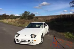 ** Stunning Porsche 944 ** long MOT, history, 120k, new cam belt, new paint