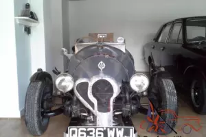 SHUTTLEWORTH 3 WHEELER PROTOTYPE NO1