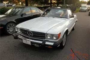 1986 MERCEDES-BENZ 560SL