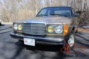1985 Mercedes-Benz 300-Series