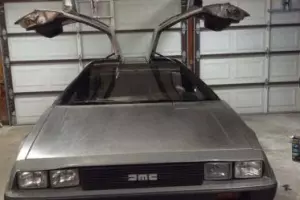 1981 DeLorean DMC 12