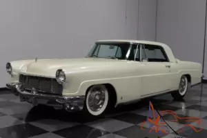 1956 Lincoln Continental Photo