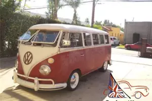 1967 Volkswagen Bus/Vanagon Deluxe 13 Window