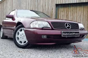  1998 Mercedes-Benz SL 320 in immaculate condition throughout 