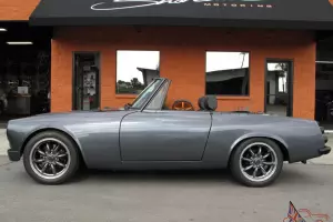 1969 Datsun Roadster with modern SR20DET swap